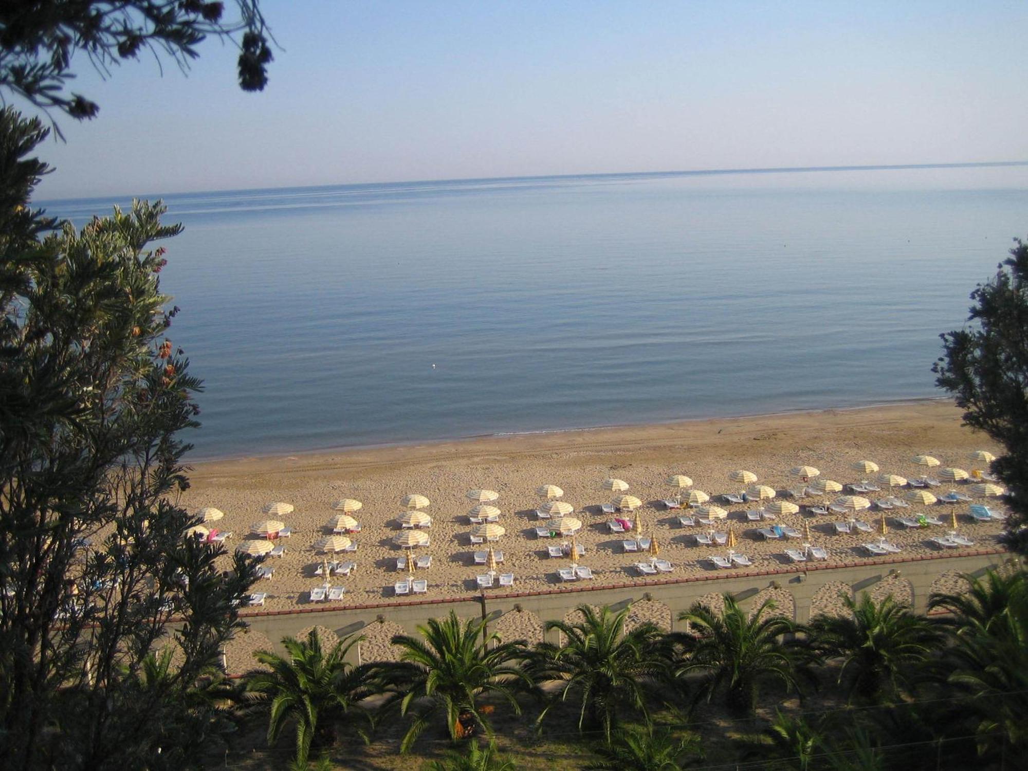 Villaggio Hotel Ripa Rodi Garganico Εξωτερικό φωτογραφία